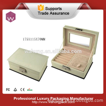 Square modern jewellery box wholesale leatherette jewellery boxes